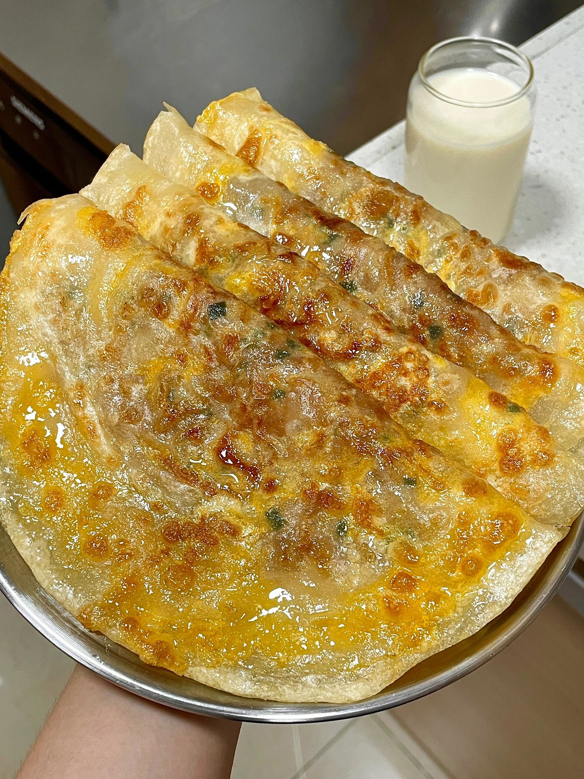 一次成功的家常肉蛋薄饼!喧软劲道!