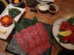 -炼火烤肉店