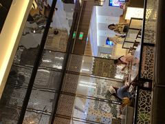 -捞王锅物料理(上海世茂广场店)