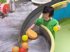 -爱睿思儿童早教亲子游泳(万象城店)