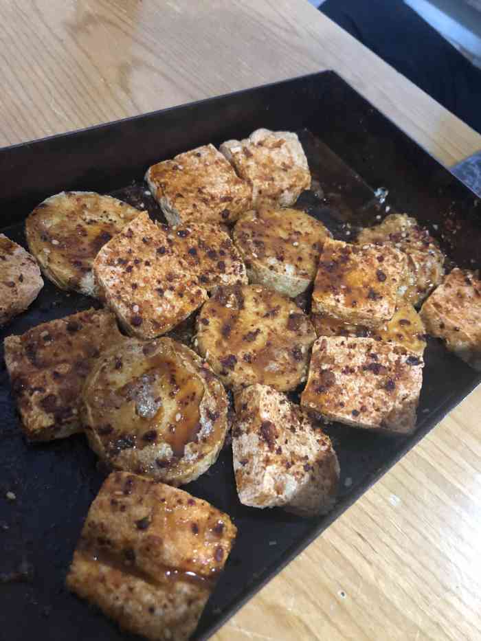 晓梦戳子肉(瑞云路店)-"老板服务态度满分,看宵夜江湖来的,我青岛.