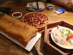 特色蒜香骨-点心传说·粤菜点心(佐阾虹湾店)