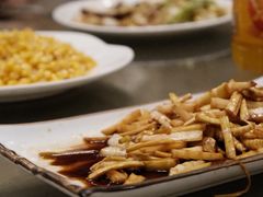 -金牌餐厅·天津菜·八珍豆腐·老爆三(瓷房子店)