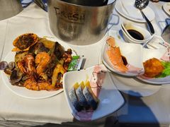 -领鲜活海鲜榴莲自助火锅(东门店)