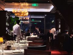 -Wolfgang’s Steakhouse 沃夫冈牛排馆(上海白玉兰广场店)