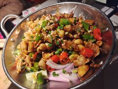 干锅牛蛙-小凤庭·地道湖北菜武昌鱼·铫子藕汤(黄鹤楼店)