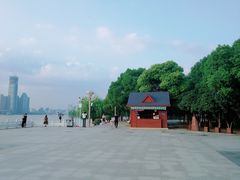 -武昌江滩