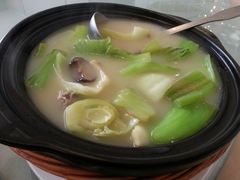 -双子楼大酒店(城开国际写字楼店)