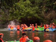 -雅鲁激流探险漂流