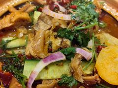 -沙胆彪炭炉牛杂煲(上海日月光广场店)