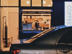 -CowCow其其·牛杂咖啡公司(六运店)