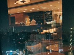 -上海龙之梦万丽酒店