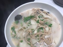 -咨言·烤鸭·烩面泡馍(建业十八城店)