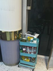 -PE SALON 