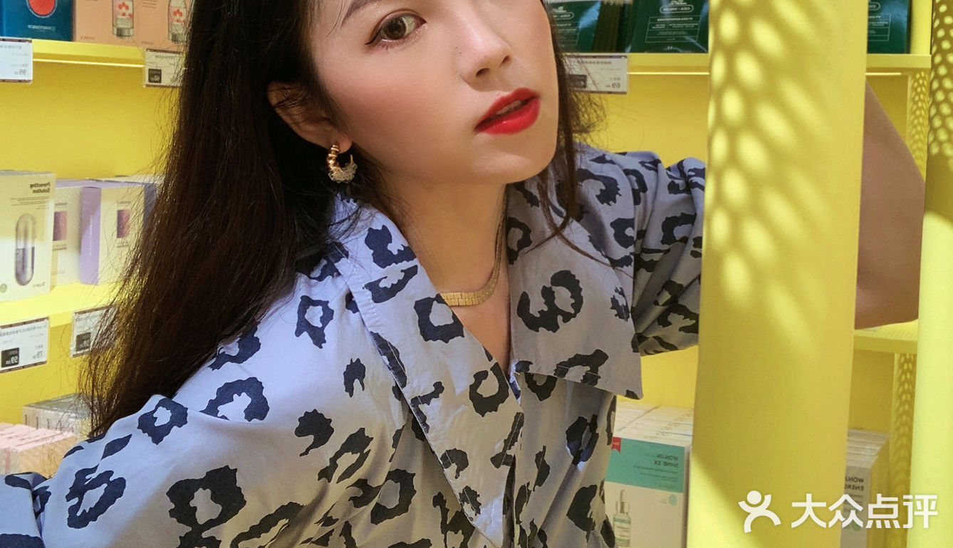 西湖边平价美妆集合店，半价产品太香了🔥
