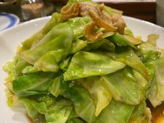 油渣手撕包菜-老阿妈蒙古村·蒙古包·草原文化·歌舞表演(老君堂店)