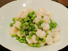 河虾仁炒小豌豆-庐灶江南·江南菜·四合院Bistro(东直门雍和宫·原华侨宾馆店)