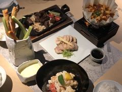 -穹六人间 people 6(岳阳路店)