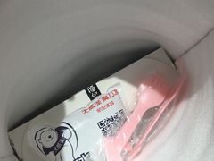 -蜜蜂小象·榴莲千层蛋糕(时代汇11栋店)