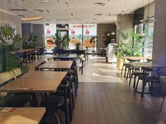 -必胜客(WOW宝龙城市广场店)