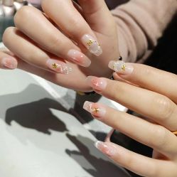 -丽心自助美甲美睫