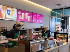 -星巴克臻选(华堂·新辰汇店)