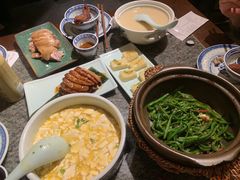 民国美龄粥-南京大牌档(青岛万象城店)