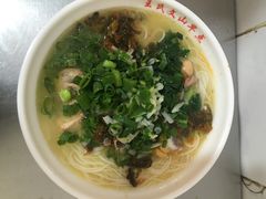 -文山荷鲜居(翠湖店)