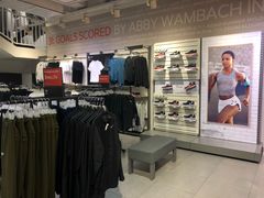 -NIKE佛山胜利换季优惠店