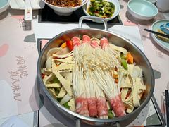 -黄记煌三汁焖锅(新佳丽江汉路店)