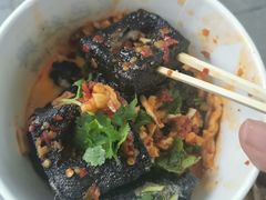 -黑色经典臭豆腐·湖南特产(太平街口店)