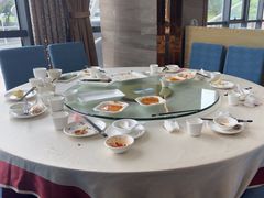 -方鼎食府