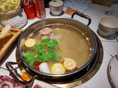 -牛人日志·鲜牛肉骨汤火锅(万科里瑧店)