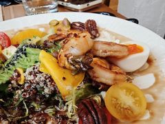 -Mark&Mars Restaurant