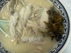 -明呈黄鱼面馆(斜土路店)