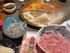 -小天鹅火锅·一线江景洪鼎旗舰店(洪崖洞店)