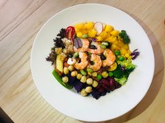 -F+轻食健身赋能空间(中华北路国贸商场店)