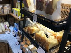-皇冠幸福里动物奶油生日蛋糕(工业三路店)