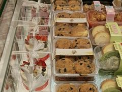 -万利隆(车站店)