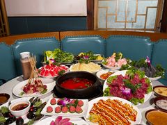 -贵府酸汤牛肉火锅·贵州老字号(飞山街店)