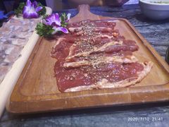 -热火朝天鲜切牛肉火锅(南强街巷店)