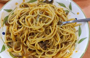 Black Pepper Mushroom Noodles