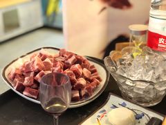 -毛辣果·贵州红酸汤牛肉火锅(西单店)