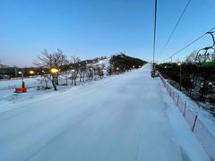 -庙香山滑雪场
