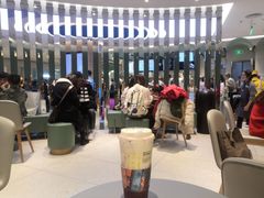 -奈雪的茶(亨特国际广场店)