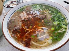 牛肉拉面加牛肉-伊祥·敦煌楼