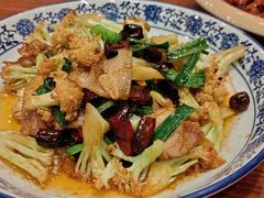 -龙大哥辣子鸡(亚太中心店)