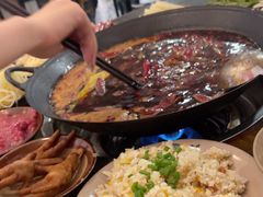 -黄潇洒老火锅(九眼桥宏济巷店)