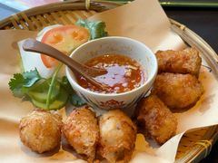 -大头虾越式风味餐厅(光明广场店)