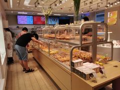 面包甜点陈列柜-好利来(交大店)